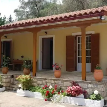 Appartement House Oziás