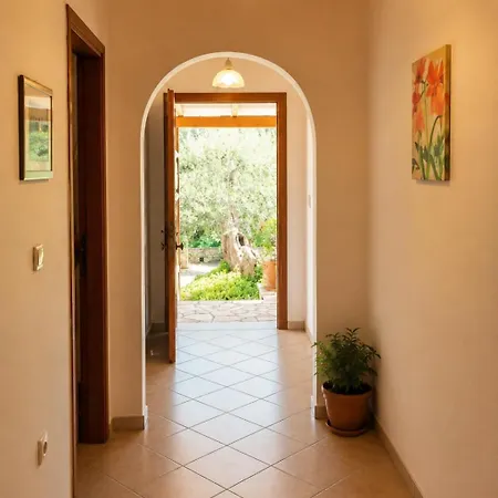 Apartamento House Oziás