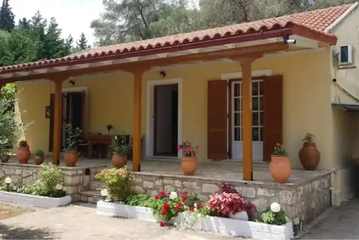 Apartman House Oziász